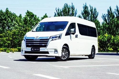 国产丰田海狮试驾视频,驾驭商务新标杆