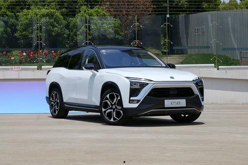 国产车翻下桥梁视频播放,视频曝光引关注