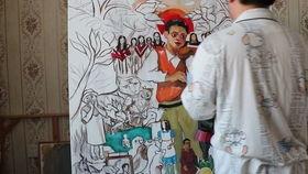 国产美女踩铅视频